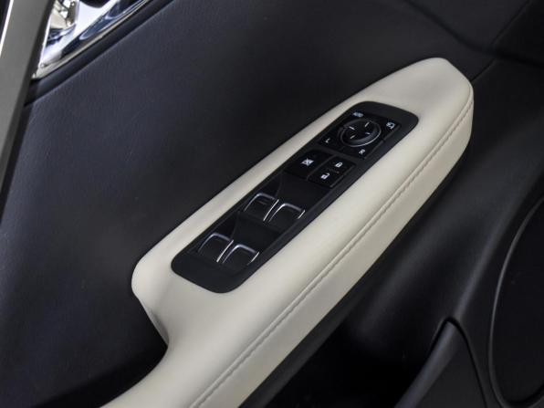 Lexus RX IV Рестайлинг с пробегом 2020 года, цена 4 168 000 рублей, 132788 км, внедорожник, Автокод Объявления