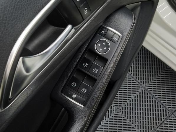 Mercedes-Benz A-Класс III (W176) с пробегом 2013 года, цена 1 199 000 рублей, 204000 км, хэтчбек, Автокод Объявления