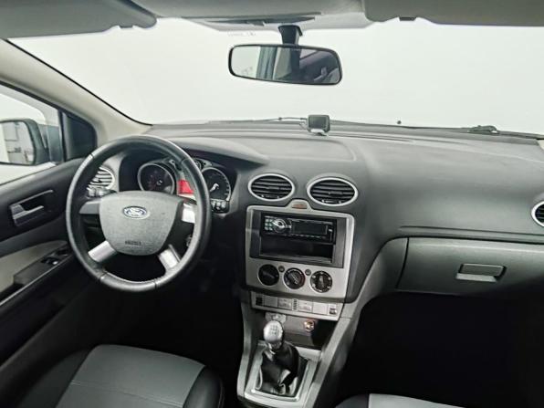 Ford Focus II Рестайлинг с пробегом 2010 года, цена 580 000 рублей, 120000 км, седан, Автокод Объявления