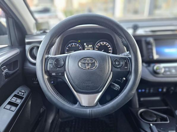 Toyota RAV4 IV (XA40) Рестайлинг с пробегом 2017 года, цена 2 250 000 рублей, 167062 км, внедорожник, Автокод Объявления