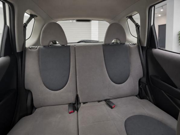 Honda Fit I с пробегом 2005 года, цена 281 000 рублей, 246774 км, хэтчбек, Автокод Объявления
