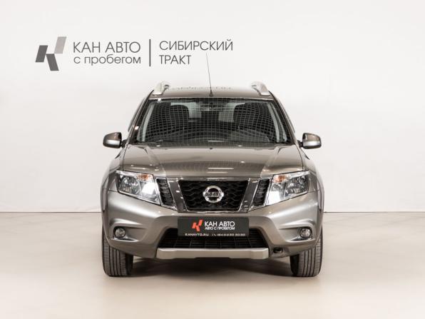 Nissan Terrano III (D10) с пробегом 2015 года, цена 1 039 000 рублей, 129240 км, внедорожник, Автокод Объявления