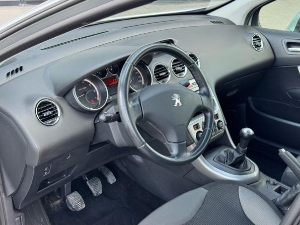 Peugeot 308 I с пробегом 2011 года, цена 470 000 рублей, 179523 км, универсал, Автокод Объявления