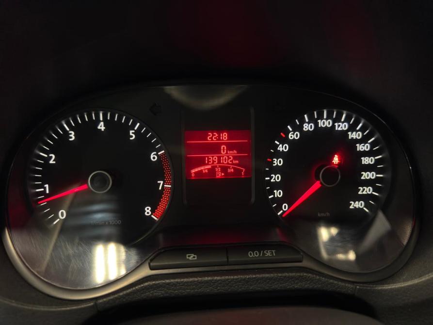 Volkswagen Polo V Санкт-Петербург  - изображение 15