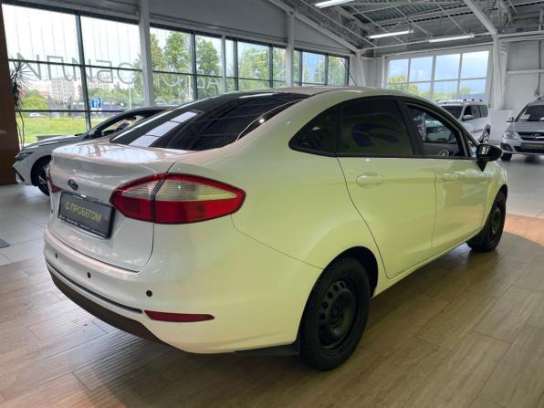 Ford Fiesta Mk6 Рестайлинг с пробегом 2016 года, цена 699 000 рублей, 151700 км, седан, Автокод Объявления