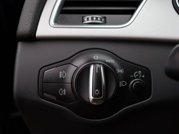 Audi A4 IV (B8) Рестайлинг с пробегом 2015 года, цена 1 749 000 рублей, 63930 км, седан, Автокод Объявления