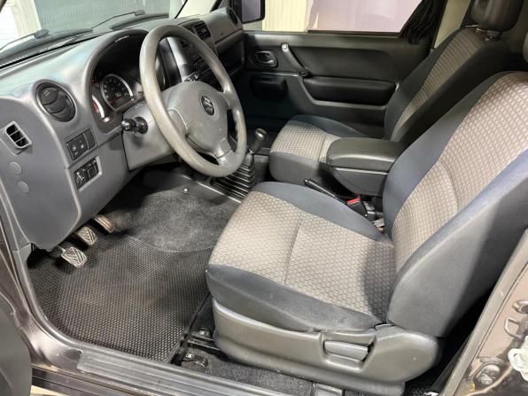 Suzuki Jimny III Рестайлинг 1 с пробегом 2011 года, цена 899 000 рублей, 155000 км, внедорожник, Автокод Объявления