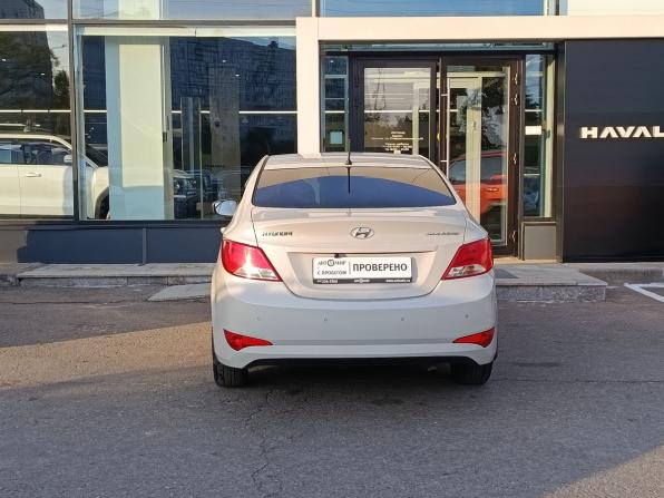 Hyundai Solaris I Рестайлинг с пробегом 2015 года, цена 849 000 рублей, 155745 км, седан, Автокод Объявления