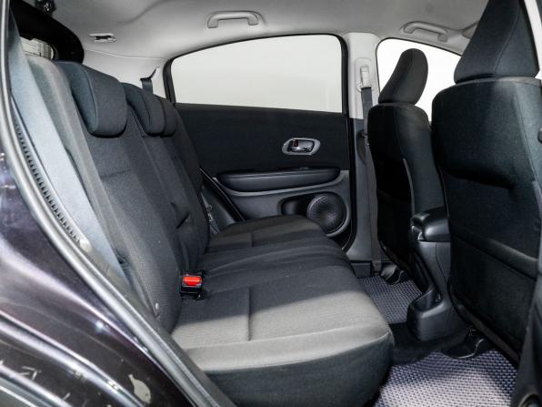 Honda Vezel I с пробегом 2014 года, цена 1 520 000 рублей, 148150 км, внедорожник, Автокод Объявления