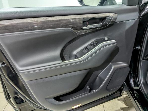 Toyota Highlander IV (XU70) с пробегом 2023 года, цена 4 200 000 рублей, 120603 км, внедорожник, Автокод Объявления