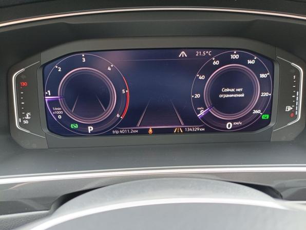 Volkswagen Tiguan II с пробегом 2019 года, цена 2 499 000 рублей, 134329 км, внедорожник, Автокод Объявления