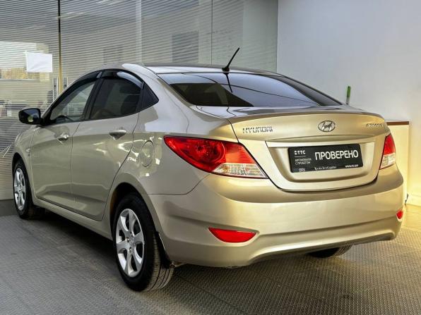 Hyundai Solaris I с пробегом 2014 года, цена 760 000 рублей, 173300 км, седан, Автокод Объявления