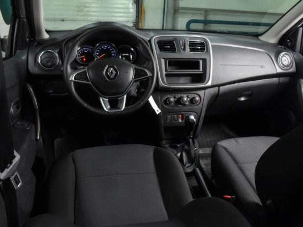 Renault Logan II Рестайлинг с пробегом 2020 года, цена 1 098 000 рублей, 56940 км, седан, Автокод Объявления