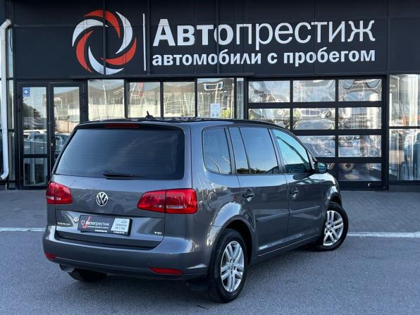 Volkswagen Touran I Рестайлинг 2 с пробегом 2011 года, цена 999 000 рублей, 187505 км, компактвэн, Автокод Объявления