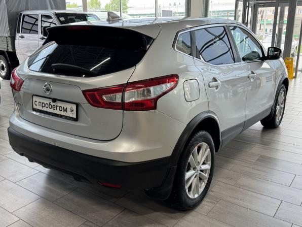 Nissan Qashqai II с пробегом 2017 года, цена 1 350 000 рублей, 144241 км, внедорожник, Автокод Объявления