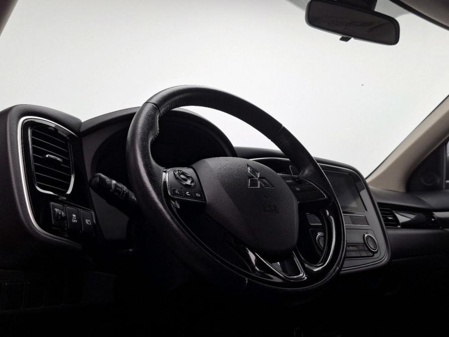 Mitsubishi Outlander III Рестайлинг 3 Мурманск  - изображение 18