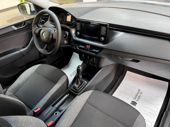 Skoda Rapid II с пробегом 2021 года, цена 845 000 рублей, 378129 км, лифтбек, Автокод Объявления