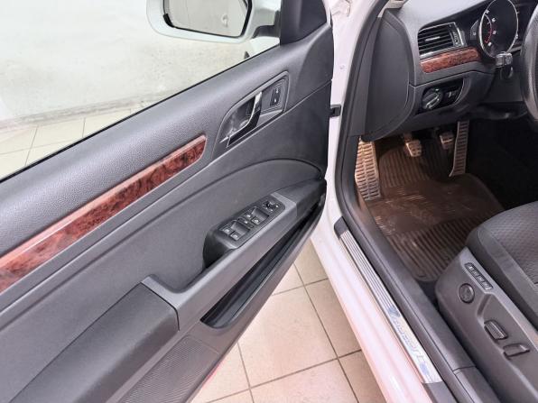 Skoda Superb II с пробегом 2010 года, цена 1 050 000 рублей, 231796 км, лифтбек, Автокод Объявления