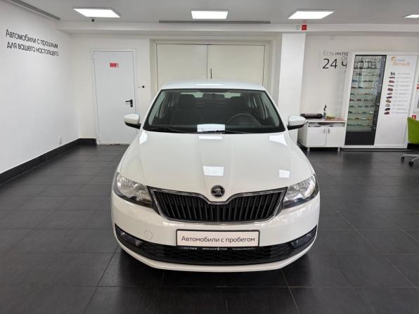 Skoda Rapid I Рестайлинг с пробегом 2019 года, цена 1 448 000 рублей, 75459 км, лифтбек, Автокод Объявления