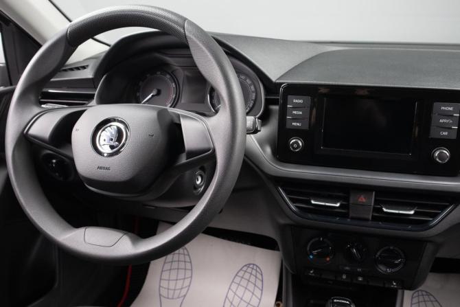 Skoda Rapid II с пробегом 2021 года, цена 1 599 000 рублей, 126447 км, лифтбек, Автокод Объявления