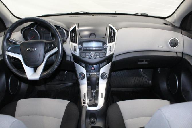 Chevrolet Cruze I Рестайлинг с пробегом 2013 года, цена 649 000 рублей, 208926 км, седан, Автокод Объявления