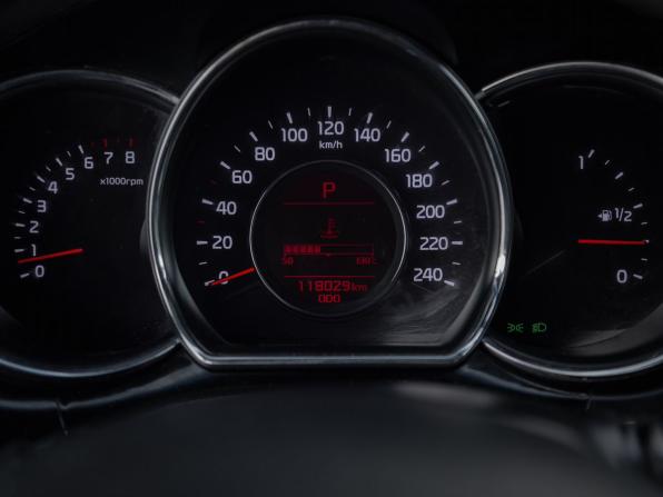 Kia Ceed II с пробегом 2015 года, цена 999 000 рублей, 118500 км, хэтчбек, Автокод Объявления