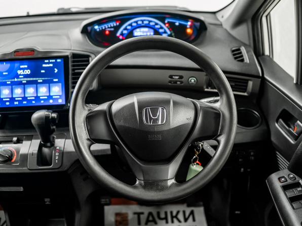 Honda Freed I Рестайлинг с пробегом 2012 года, цена 1 100 000 рублей, 187832 км, компактвэн, Автокод Объявления