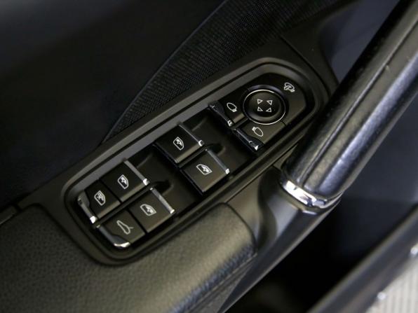 Porsche Cayenne II (958) с пробегом 2011 года, цена 2 100 000 рублей, 190533 км, внедорожник, Автокод Объявления