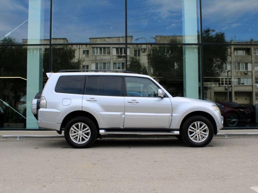 Mitsubishi Pajero IV Рестайлинг 1 Самара  - изображение 4