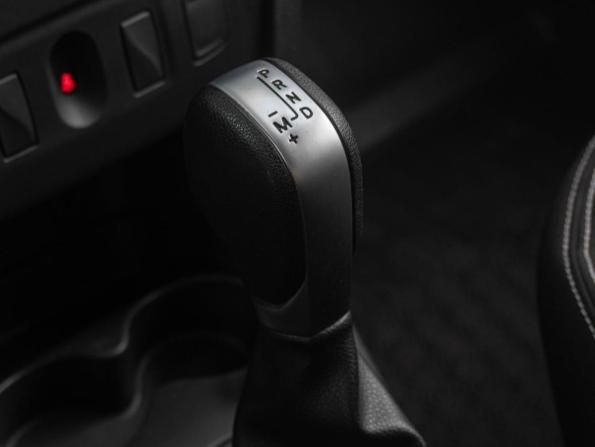 Renault Logan II Рестайлинг с пробегом 2022 года, цена 1 249 000 рублей, 90714 км, седан, Автокод Объявления
