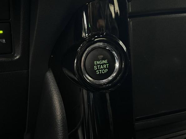 Toyota Land Cruiser Prado 150 Series Рестайлинг 1 с пробегом 2014 года, цена 3 120 000 рублей, 248960 км, внедорожник, Автокод Объявления