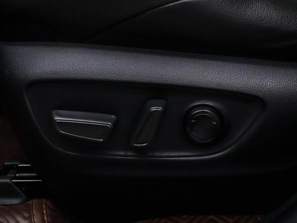 Toyota Wildlander I с пробегом 2020 года, цена 3 350 000 рублей, 48650 км, внедорожник, Автокод Объявления