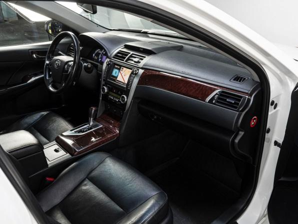 Toyota Camry VII (XV50) с пробегом 2013 года, цена 1 650 000 рублей, 179504 км, седан, Автокод Объявления
