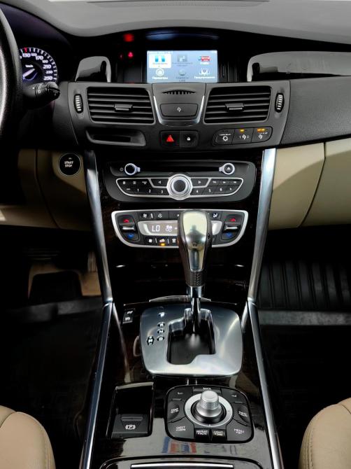 Renault Latitude I Москва  - изображение 12