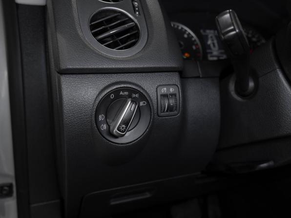 Volkswagen Tiguan I Рестайлинг с пробегом 2012 года, цена 1 495 000 рублей, 130282 км, внедорожник, Автокод Объявления