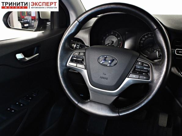 Hyundai Solaris II Рестайлинг с пробегом 2020 года, цена 1 697 000 рублей, 70792 км, седан, Автокод Объявления
