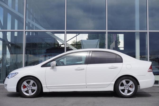 Honda Civic VIII с пробегом 2006 года, цена 880 000 рублей, 331600 км, седан, Автокод Объявления