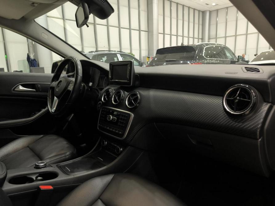 Mercedes-Benz GLA I (X156) Казань  - изображение 13