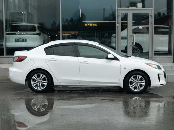 Mazda Axela II Рестайлинг с пробегом 2012 года, цена 920 000 рублей, 189093 км, седан, Автокод Объявления