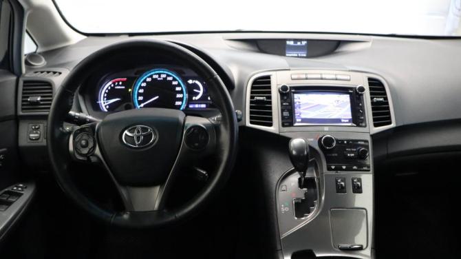 Toyota Venza I Рестайлинг с пробегом 2013 года, цена 2 219 000 рублей, 161194 км, внедорожник, Автокод Объявления