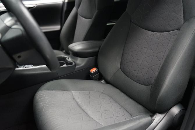 Toyota RAV4 V (XA50) с пробегом 2021 года, цена 3 680 000 рублей, 94571 км, внедорожник, Автокод Объявления