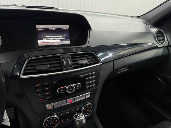 Mercedes-Benz C-Класс III (W204) Рестайлинг с пробегом 2013 года, цена 1 597 000 рублей, 198164 км, седан, Автокод Объявления