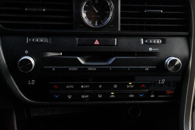 Lexus RX IV с пробегом 2015 года, цена 3 390 000 рублей, 126320 км, внедорожник, Автокод Объявления