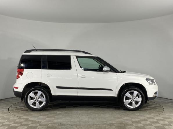 Skoda Yeti I Рестайлинг с пробегом 2014 года, цена 930 000 рублей, 177287 км, внедорожник, Автокод Объявления