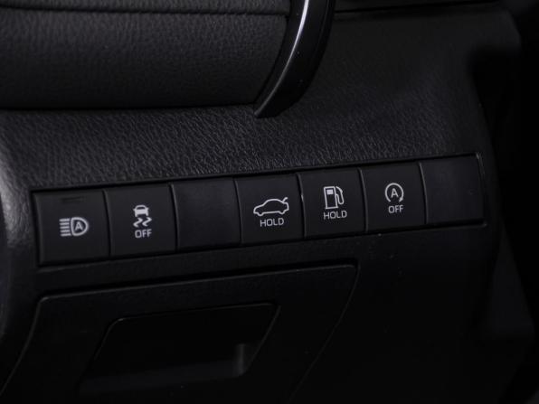 Toyota Camry VIII (XV70) Рестайлинг с пробегом 2023 года, цена 3 599 000 рублей, 39000 км, седан, Автокод Объявления