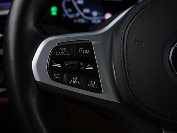BMW 5 серии VII (G30/G31/G38) Рестайлинг с пробегом 2022 года, цена 4 532 444 рубля, 43792 км, седан, Автокод Объявления