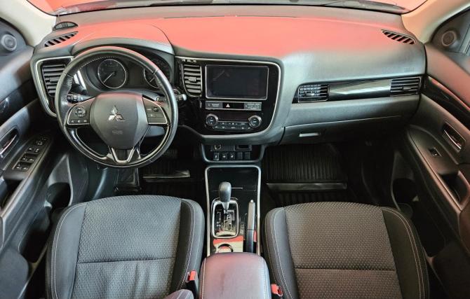 Mitsubishi Outlander III Рестайлинг 3 с пробегом 2018 года, цена 1 950 000 рублей, 68692 км, внедорожник, Автокод Объявления