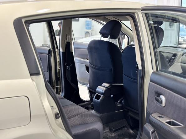 Nissan Tiida I с пробегом 2007 года, цена 545 000 рублей, 203700 км, хэтчбек, Автокод Объявления