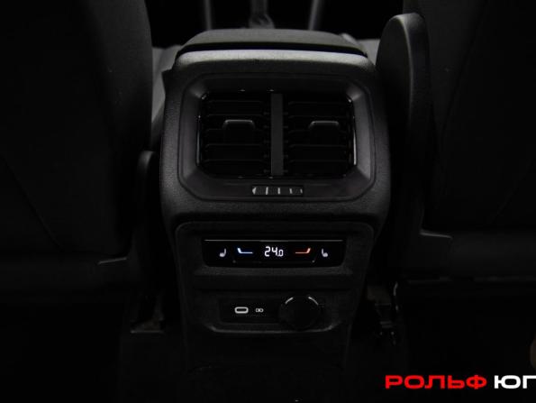 Volkswagen Tiguan II Рестайлинг с пробегом 2021 года, цена 3 178 000 рублей, 72098 км, внедорожник, Автокод Объявления