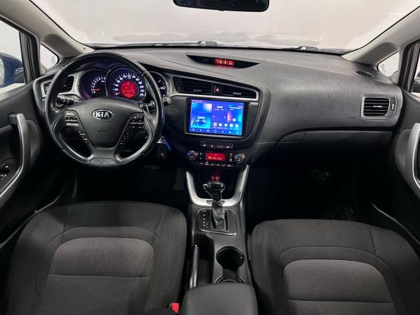 Kia Ceed II Рестайлинг с пробегом 2016 года, цена 1 370 000 рублей, 132548 км, хэтчбек, Автокод Объявления